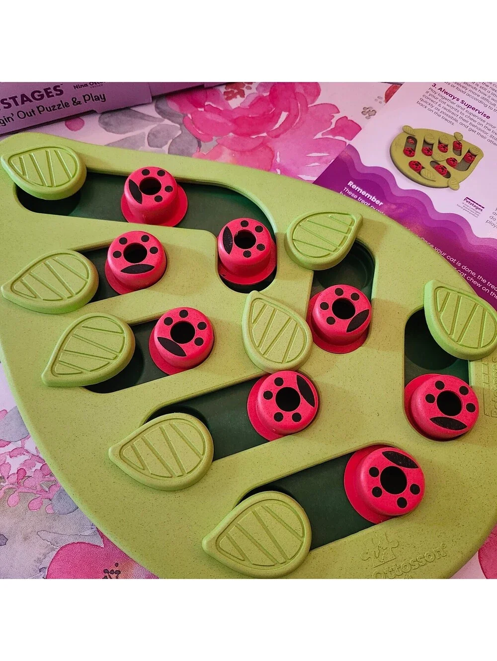 Nina Ottosson Catstages Buggin’ Out Cat Treat Puzzle Toy New